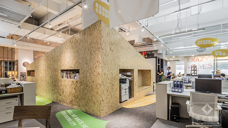 辦公室裝修設(shè)計效果圖4